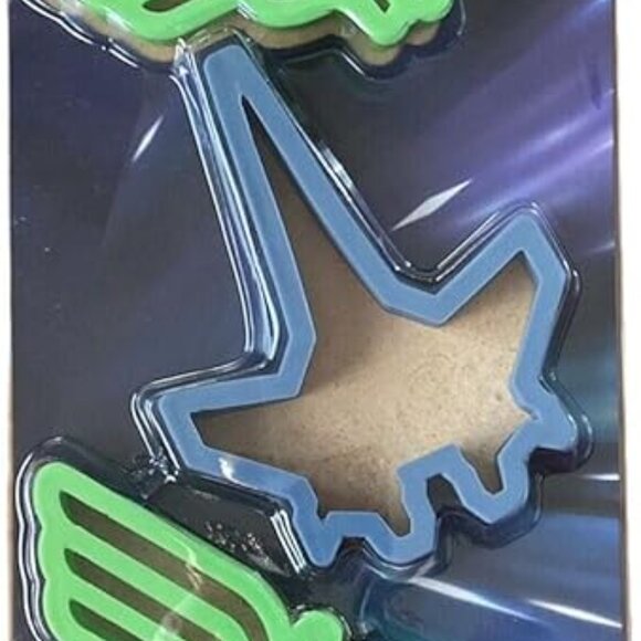 Disney Buzz Lightyear 3 Pack Silicone Breakfast Molds NEW - Picture 2 of 5